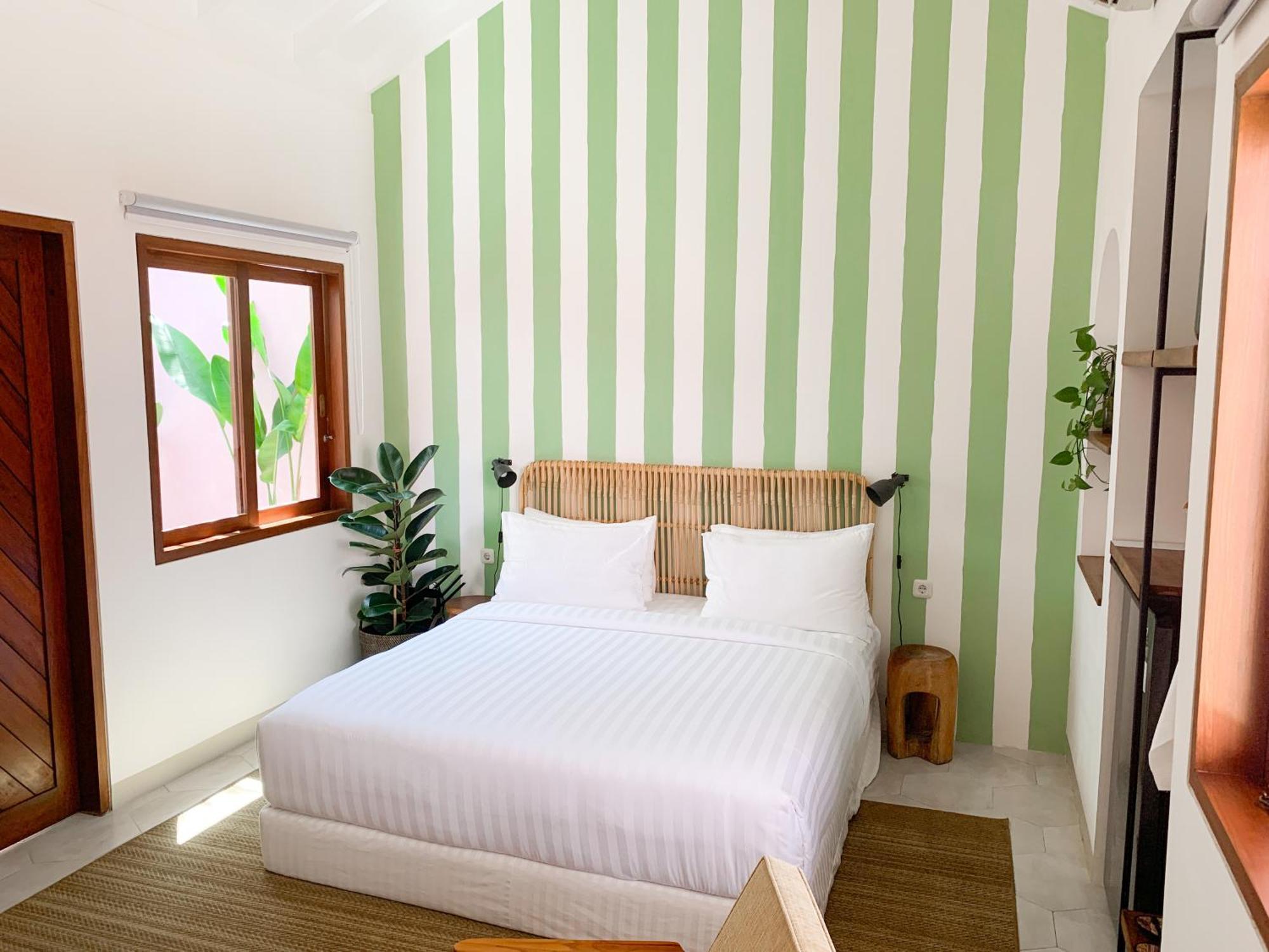 Happy Together By Kresna Hospitality سمينياك المظهر الخارجي الصورة